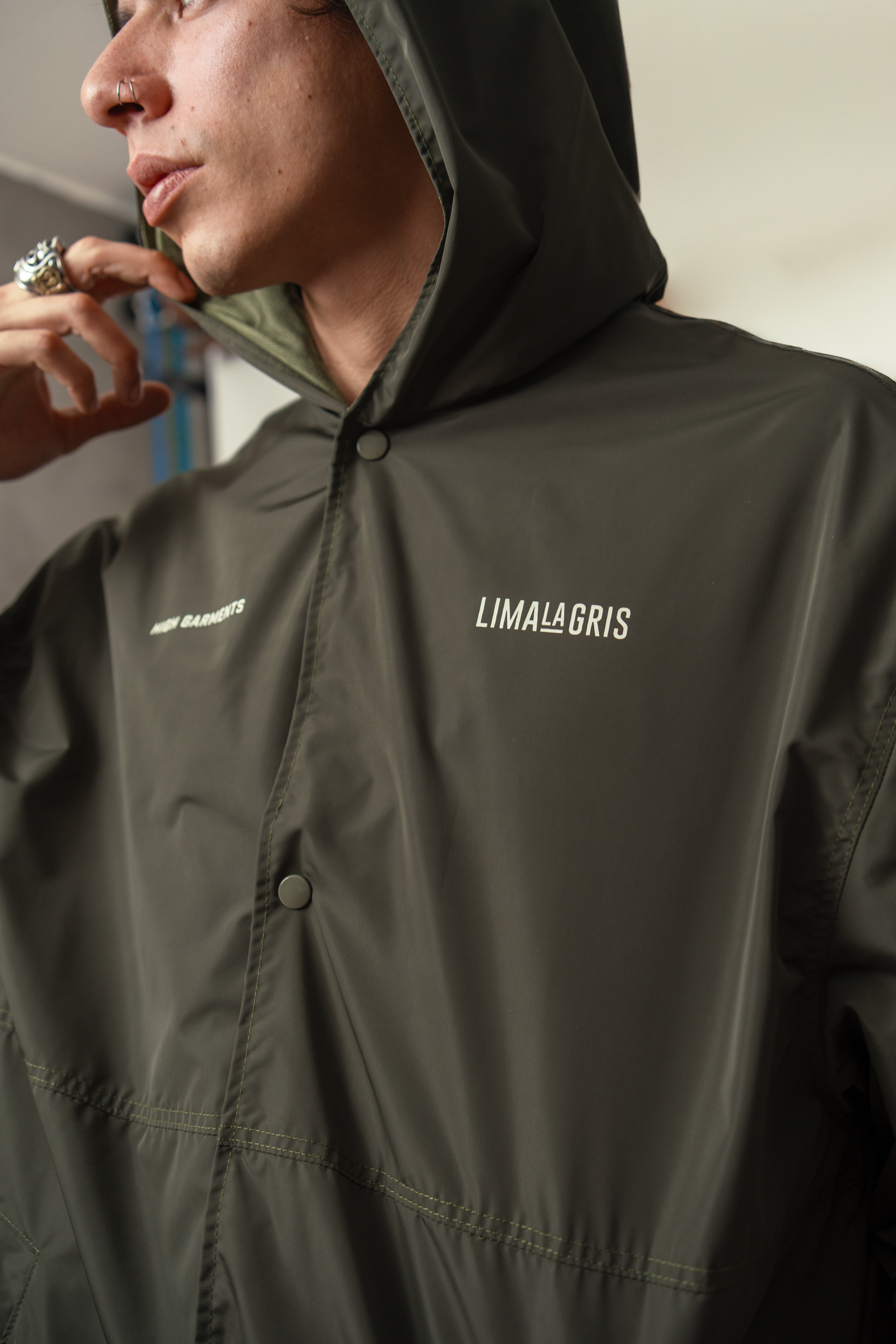 WINDBRAKER GREEN