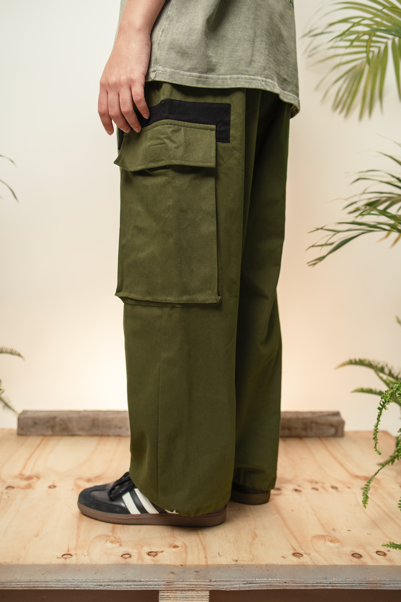 CHINESE PANT - GREEN & BLACK