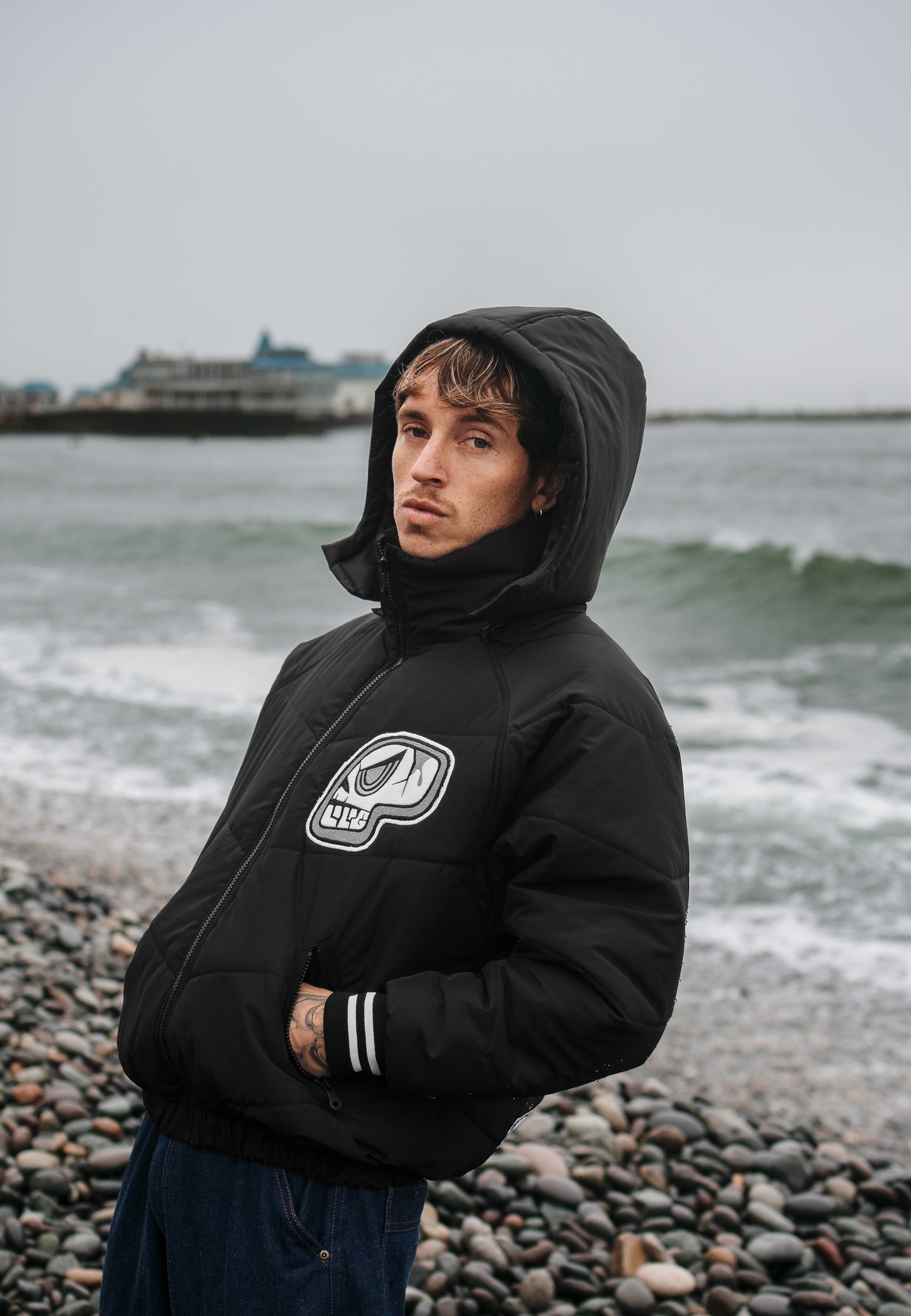 Puffer Jacket "Cráneos"