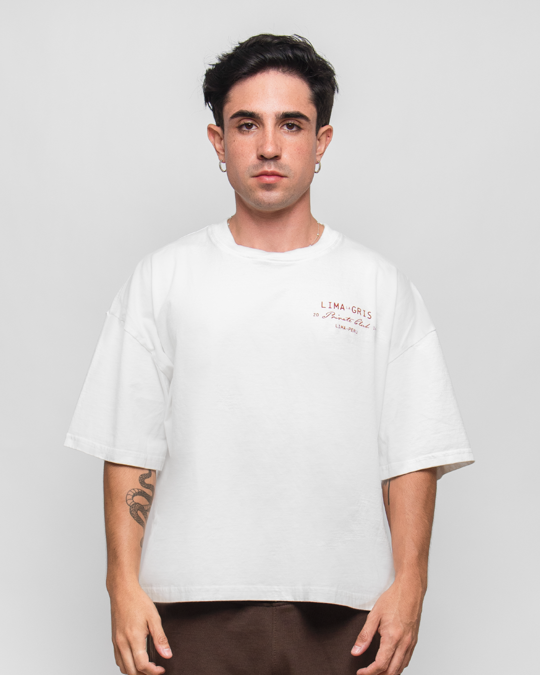 BOXY TEE 'PRIVATE CLUB' PEARL