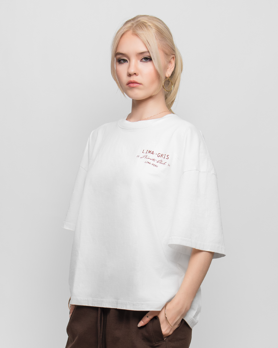 BOXY TEE 'PRIVATE CLUB' PEARL