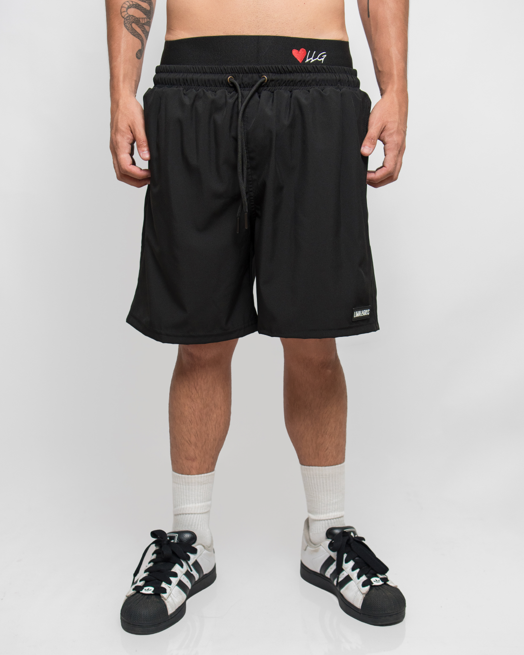 DOUBLE WAISTED SHORTS - BLACK