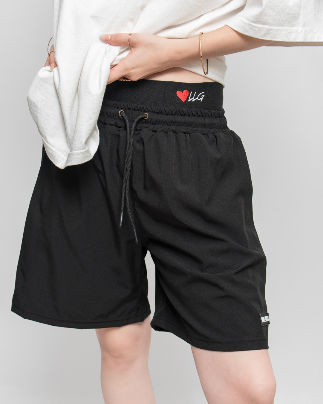 DOUBLE WAISTED SHORTS - BLACK