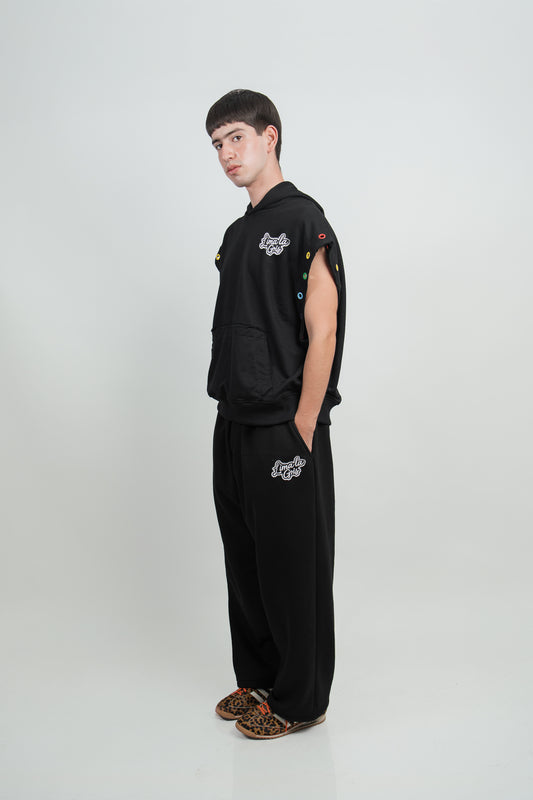 Pantalón Buzo Holgado con LIMAlaGRIS Bordado