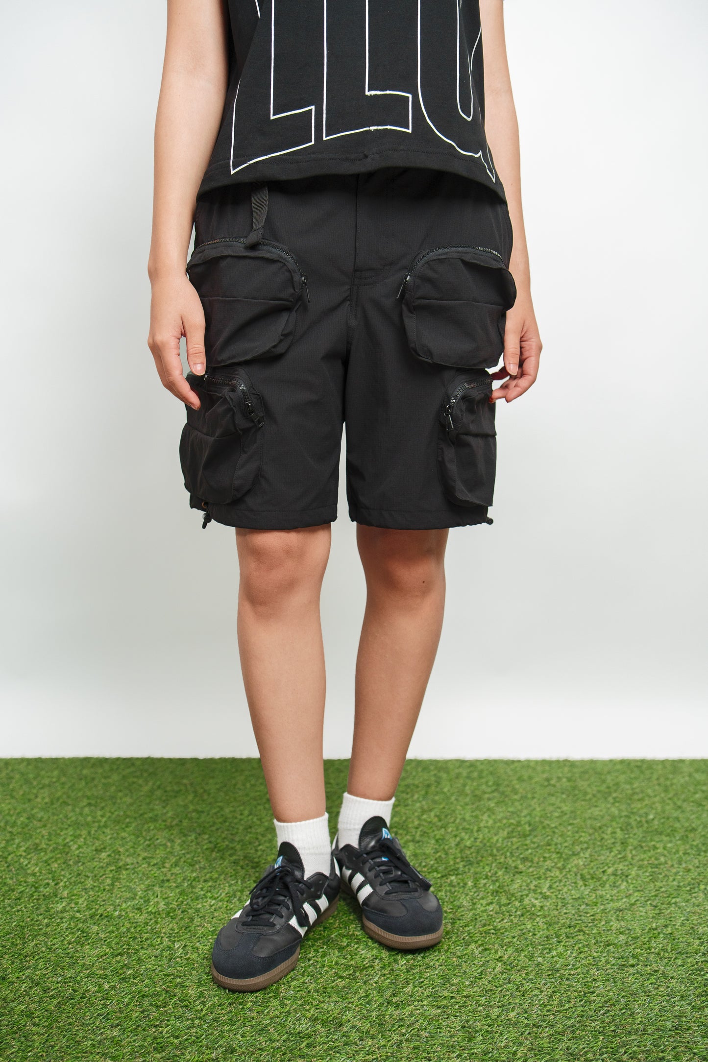 SHORT CARGO BLACK