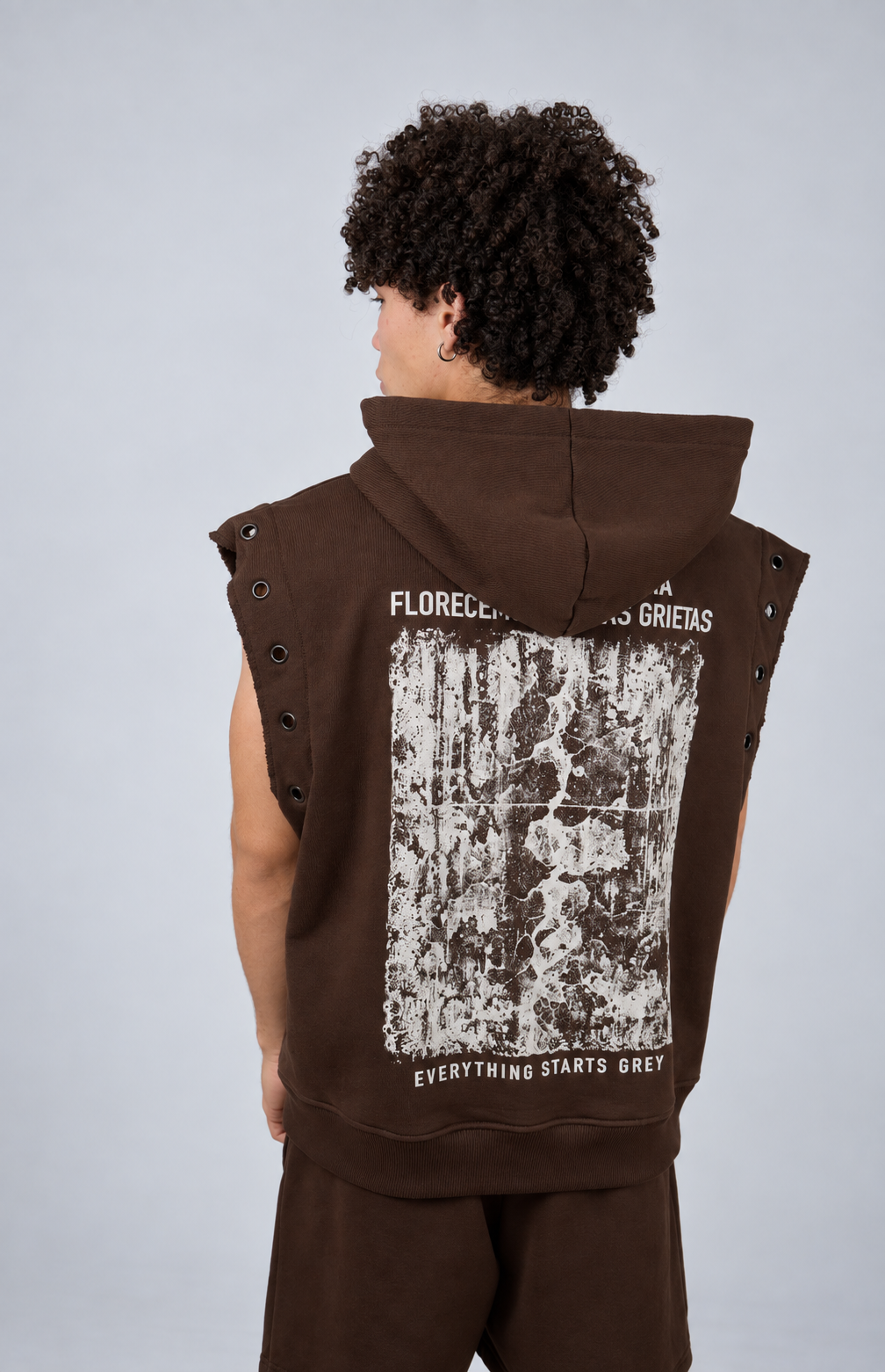 hoodie marrón sin mangas