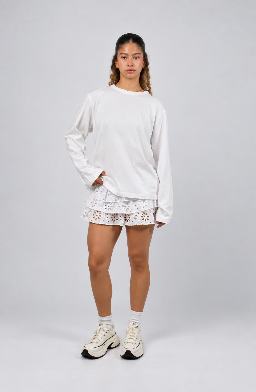 polo blanco manga larga